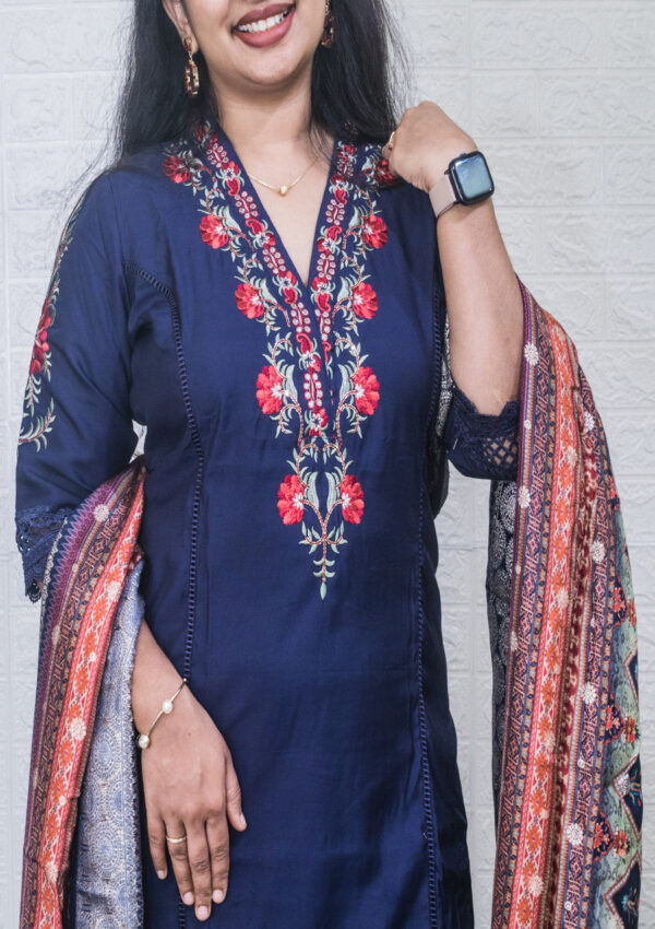 Floral party wear set - Image 2