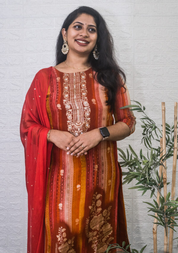 Party wear salwar suit - Image 3