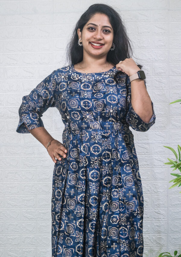 Fit and flare dress - Image 3