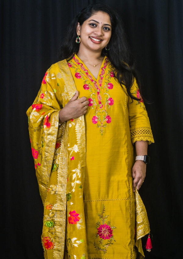 Party wear set - Image 3