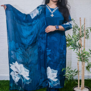 Crepe silk set