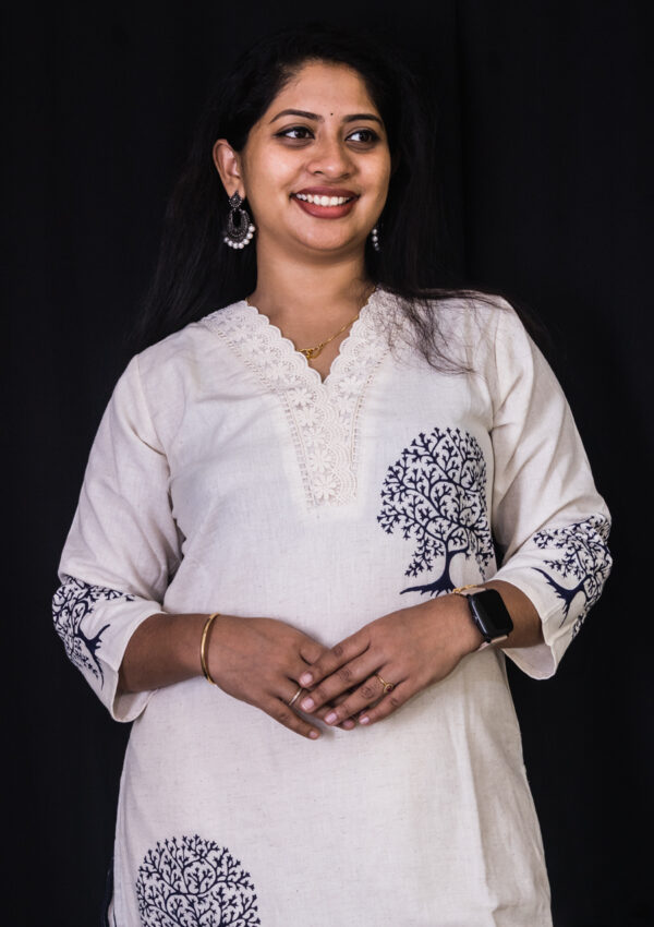 Printed top and bottom - Image 2