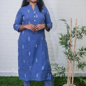 Casual wear top and bottom