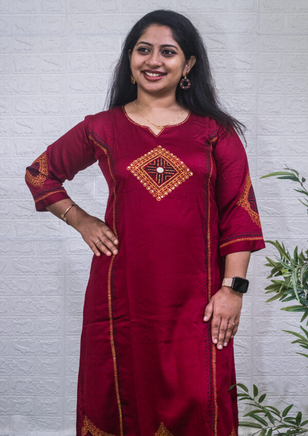 Printed top and bottom - Image 3