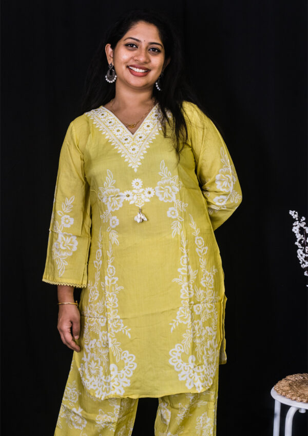 Embroidery Co-ord set - Image 2