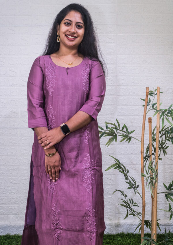 Embroidery Kurti - Image 3