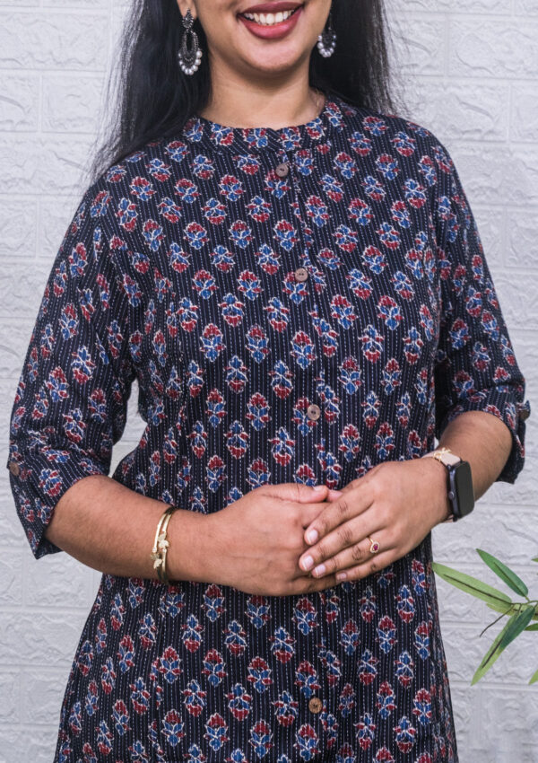 Printed A-line kurti - Image 2